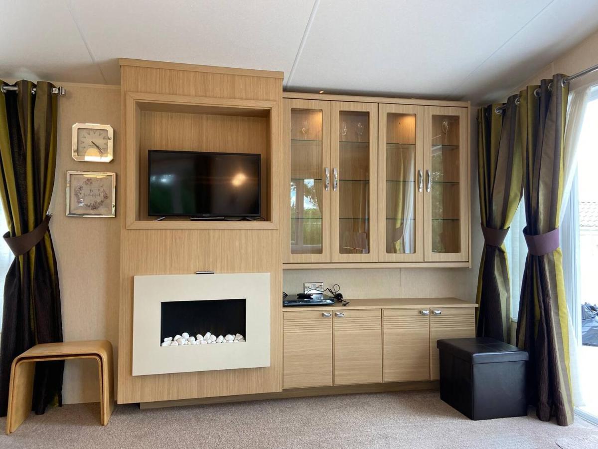 New Forest Retreat Shorefield Country Park Lymington Buitenkant foto